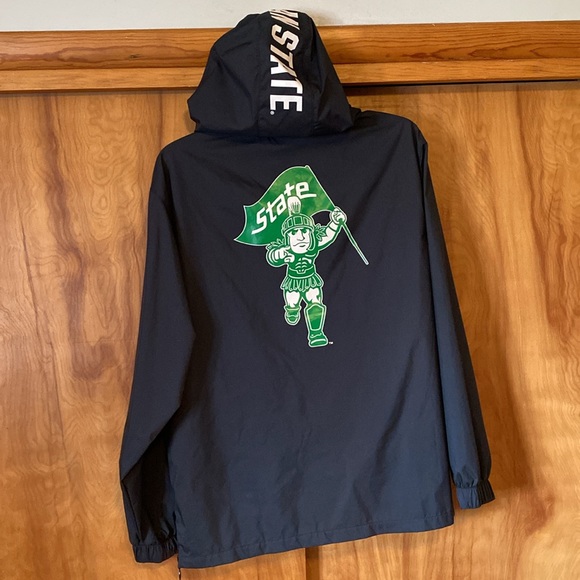 PINK - Victoria's Secret Michigan State Windbreaker - Picture 2 of 3